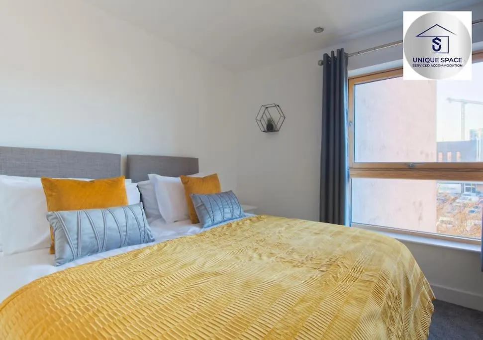 Apartman ✪Leisure Stay✪Relocation Or Business Stay✪1Bed - Free Secure Parking Space Leeds
