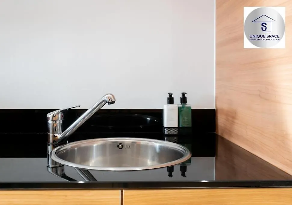 ✪Leisure Stay✪Relocation Or Business Stay✪1Bed - Free Secure Parking Space Leeds Egyesült Királyság