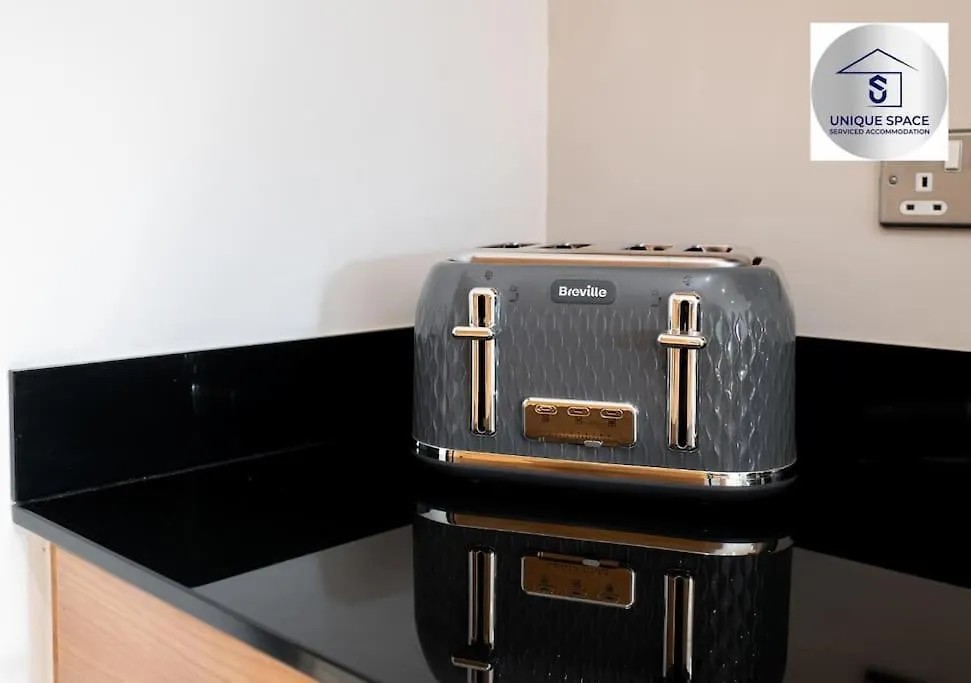 ✪Leisure Stay✪Relocation Or Business Stay✪1Bed - Free Secure Parking Space Leeds Egyesült Királyság