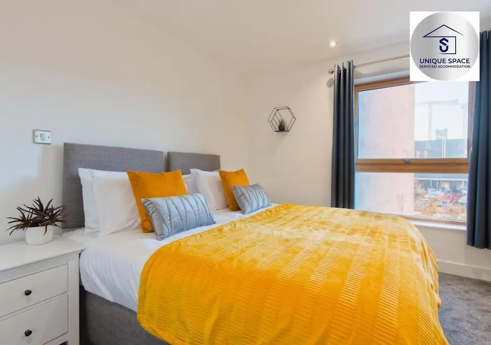 ✪Leisure Stay✪Relocation Or Business Stay✪1Bed - Free Secure Parking Space Leeds